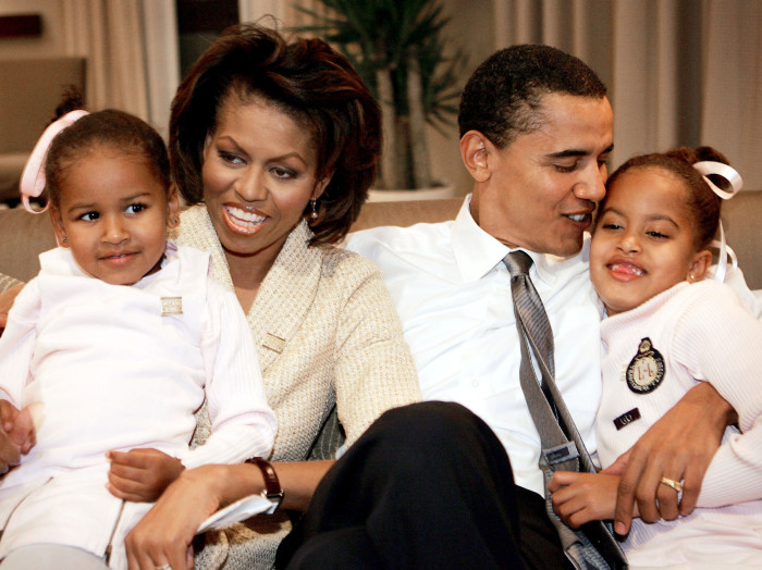 obama_family_4